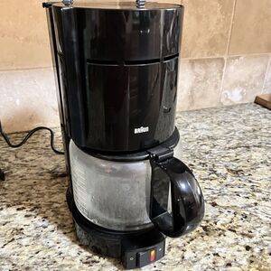 Braun Aromaster 10 KF 400 Cup Coffee Maker Black Type 4085 w/ Carafe - TESTED